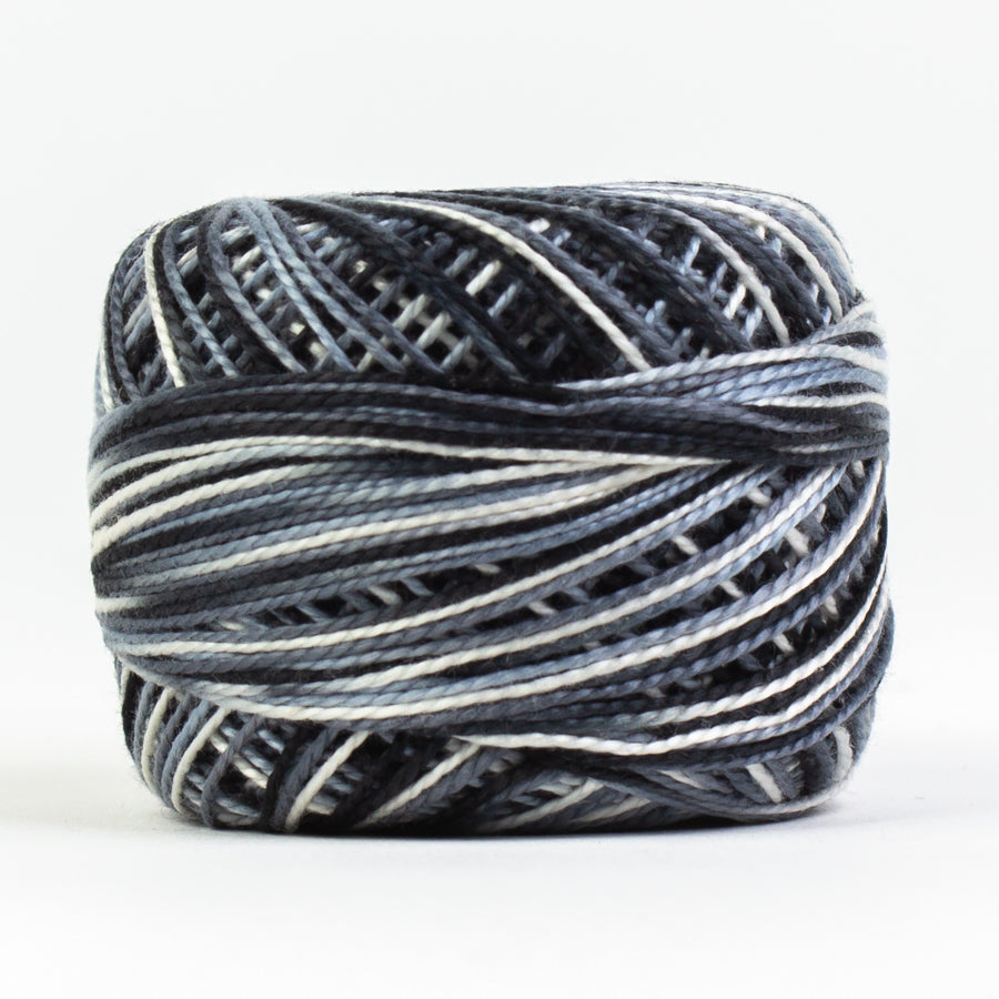 EL5GM-1092 - Eleganza™ Egyptian cotton thread Overcast WonderFil