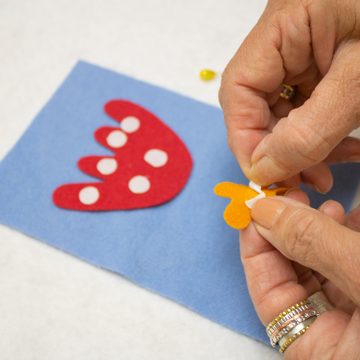 Fusible Applique Tacks WonderFil Europe