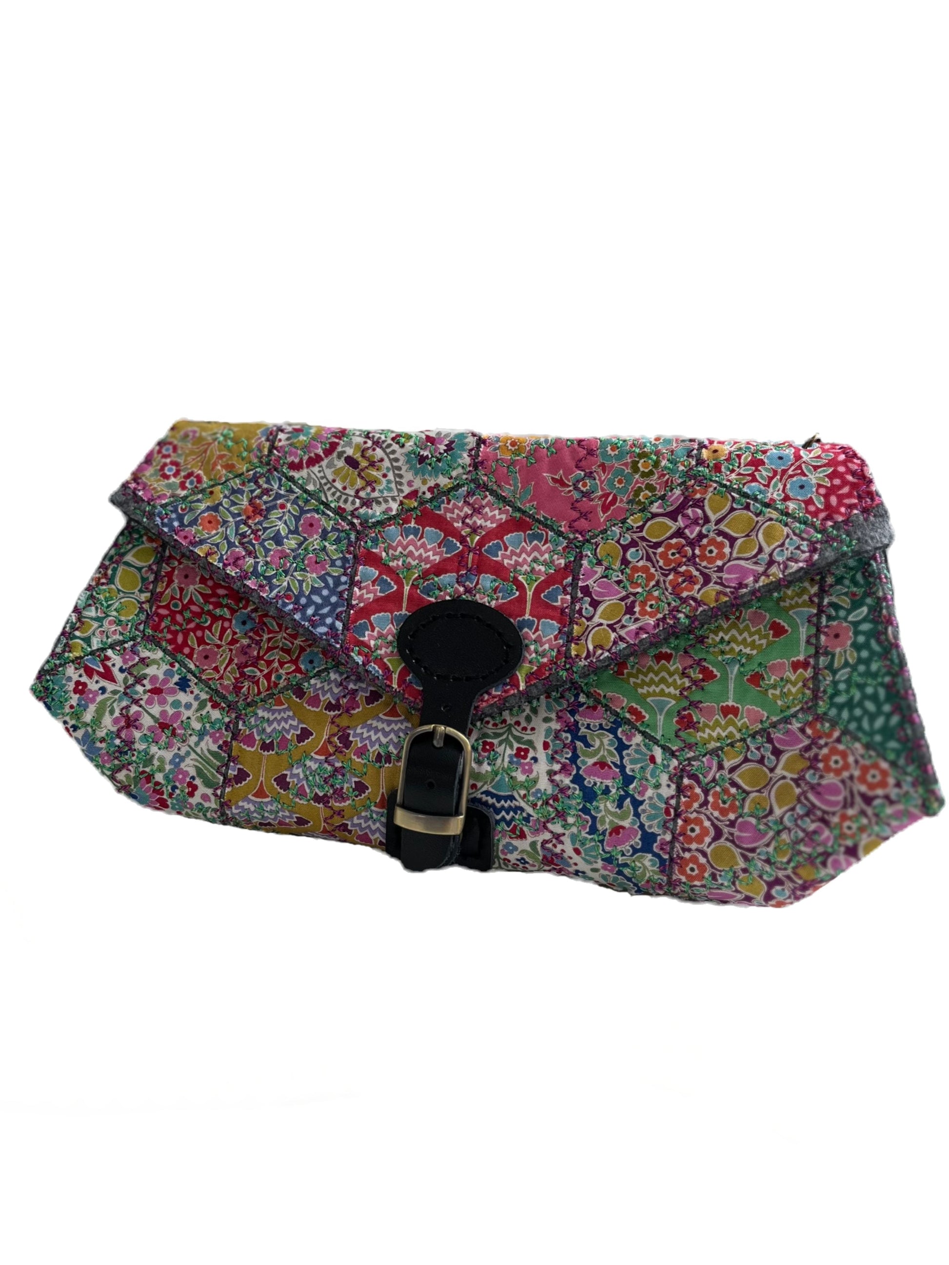 Luella Clutch Purse Kit - Large WonderFil Europe