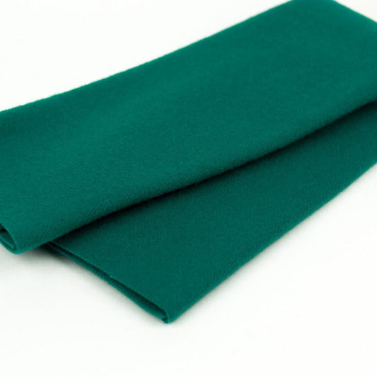 LN09 -Amazon Green Merino Wool Fabric WonderFil