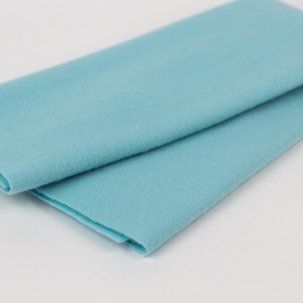 LN20 - Cloud Merino Wool Fabric WonderFil